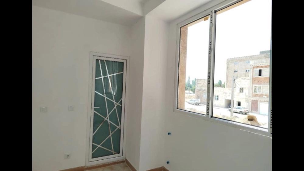 تنفيذ أبواب ونوافذ يو بي في سي للعملاء الكرام