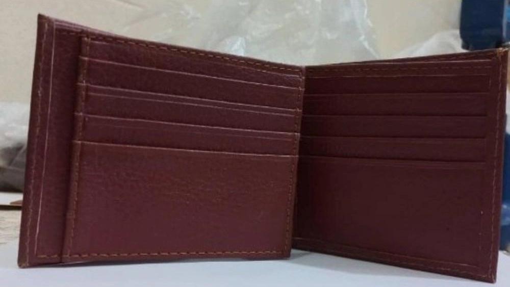 Sale of round Lebta pocket bag + affordable purchase price