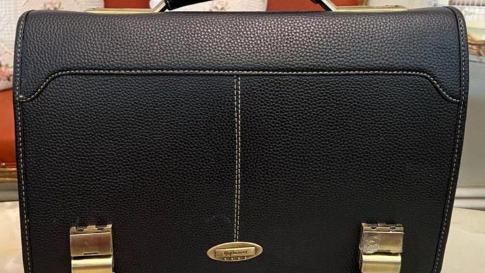 The price of men's leather office bag and hand bag + incredible purchase