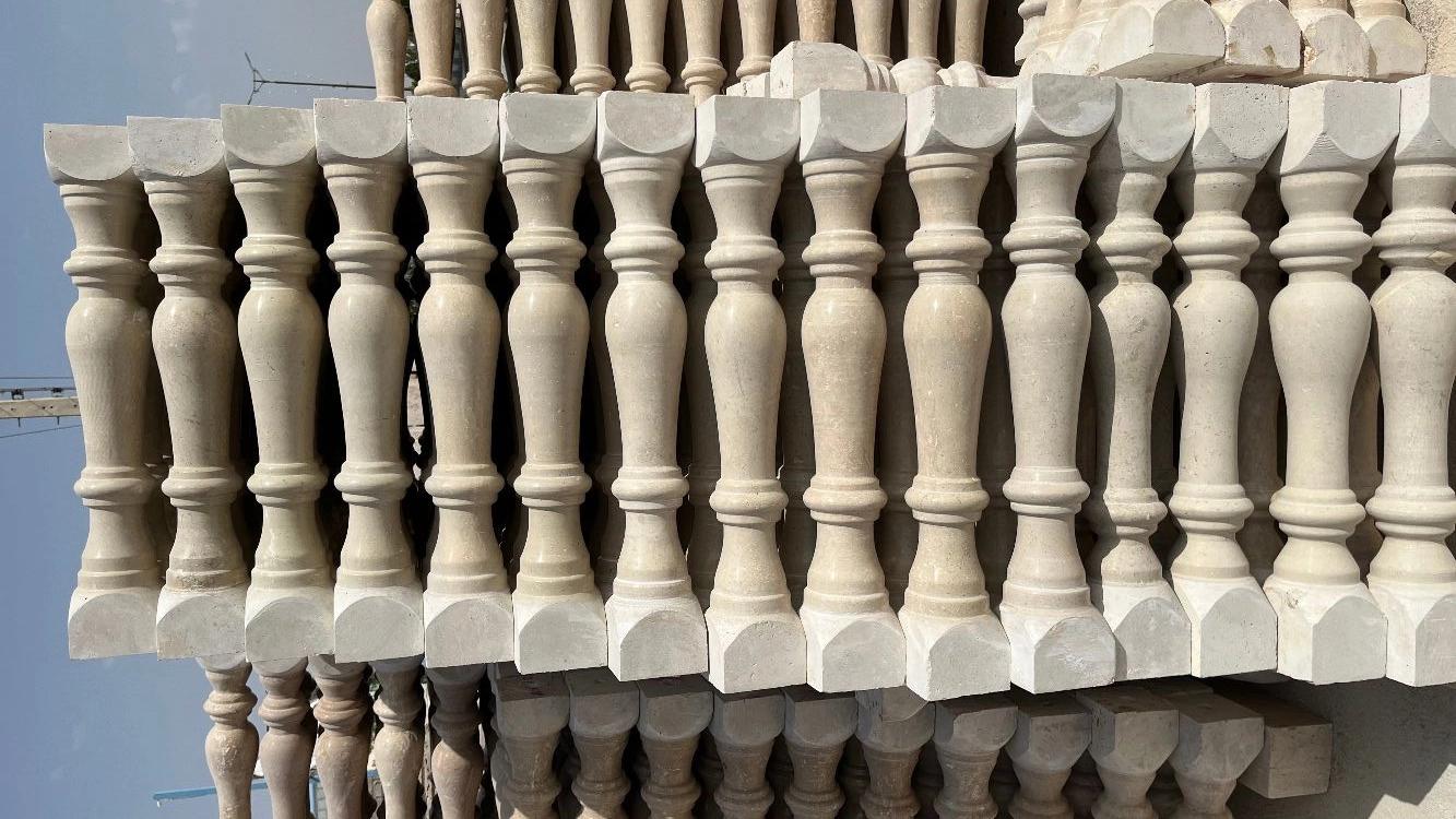 Direct purchase of stone fence and Roman column in Isfahan