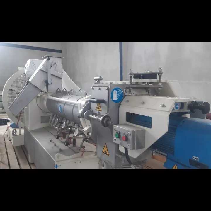 گروه فنی مهندسی آراد