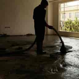 Alt döşeme ve döşeme için beton köpüğü ve Urmiye'de Isogam Parsapur
