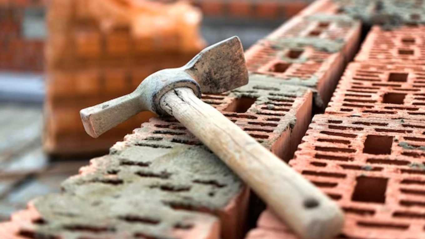 مهمترین ابزار آلات ساختمانی و کاربردهای آنها