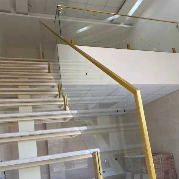 درب و پنجره upvc