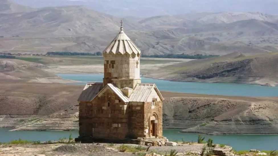 مرمت سنگ چگونه انجام میشود؟
