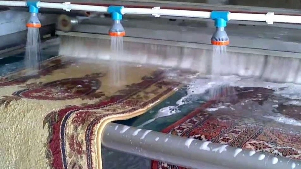 Necessary and required equipment for the construction of carpet cleaning