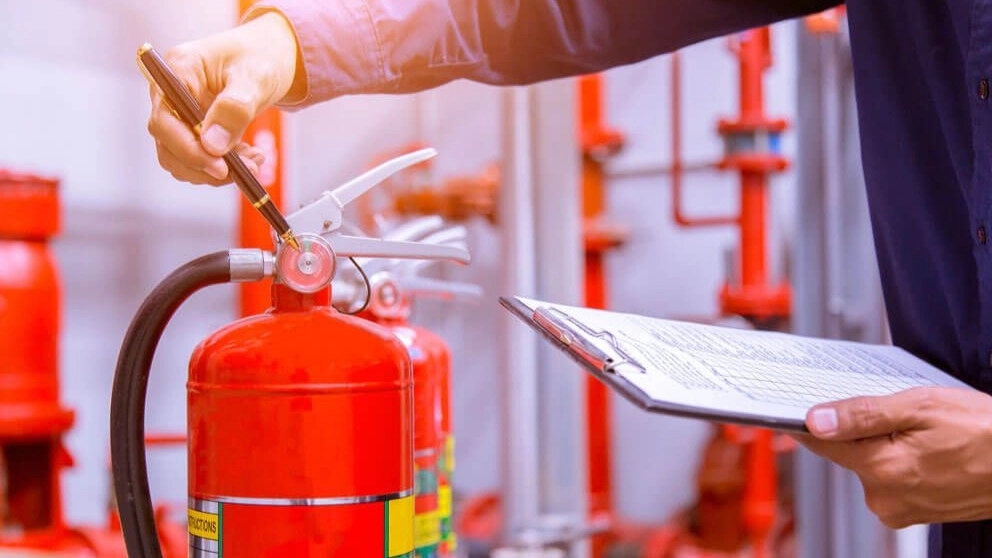 Everything you need to know about fire extinguishers Everything you need to know about fire extinguishers