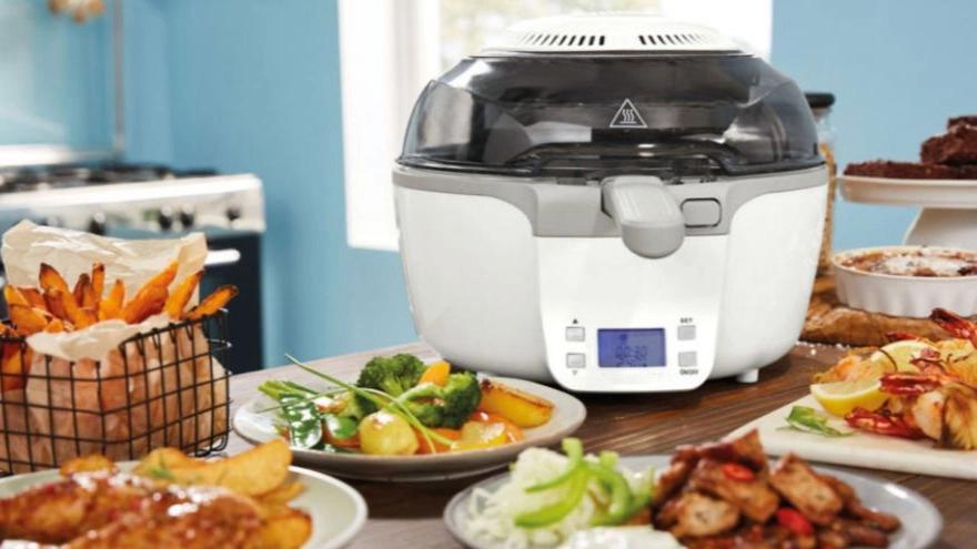 What points should be considered when buying a fryer?