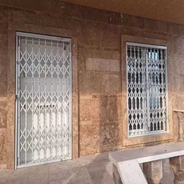 درب آکاردئونی رحیمی