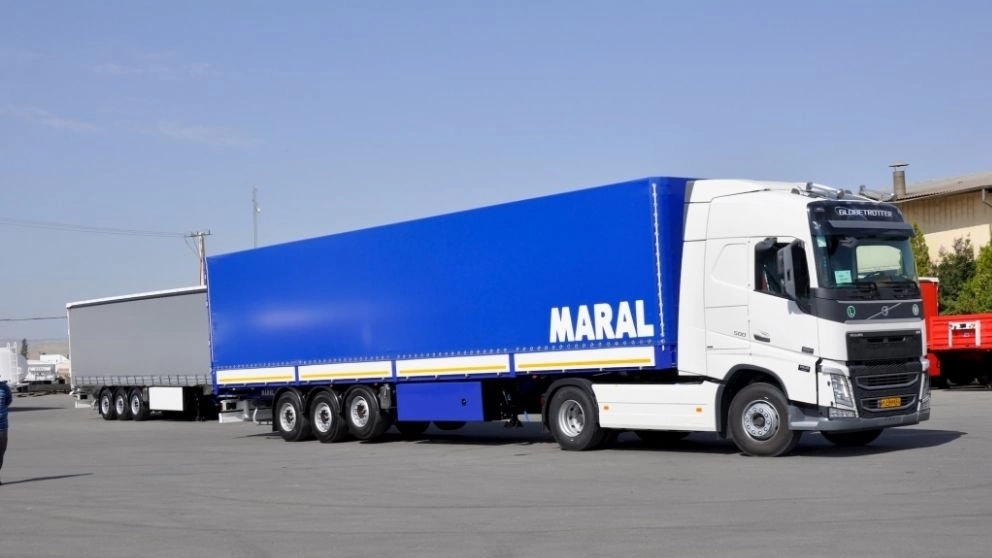 Advantages of using containers in transportation Advantages of using containers in transportation