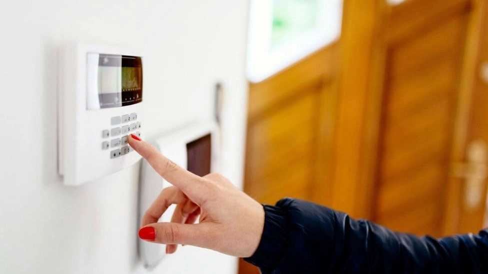 8 دلیل قانع کننده برای نصب دزدگیر اماکن