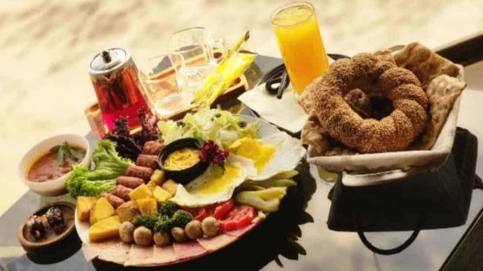 Gol restaurant cafe in Tehran