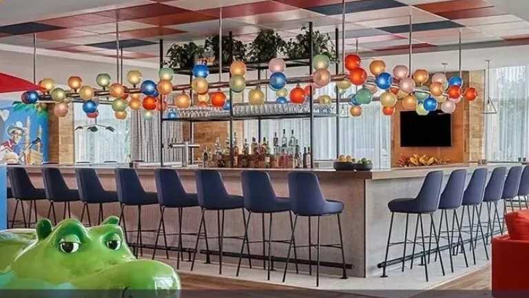 طراحی دکوراسیون داخلی فضاهای تجاری
