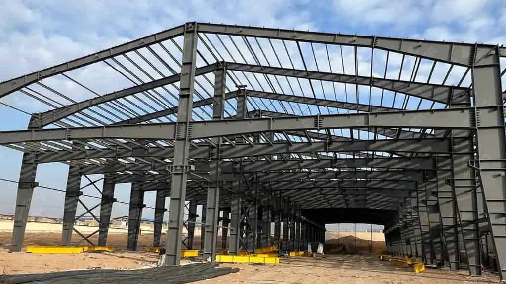Types of industrial sheds based on weight