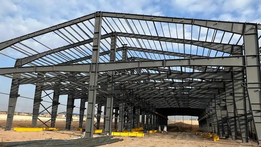 Types of industrial sheds based on weight