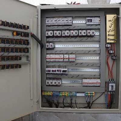 اجرا برق کارخانجات و گلخانه ها