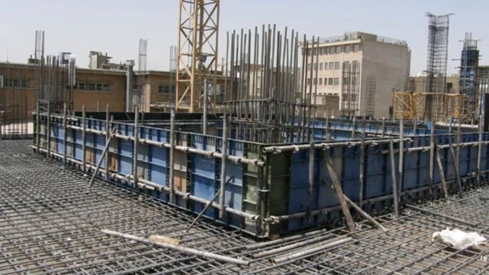 مصالح ساختمانی اورال در بندرانزلی