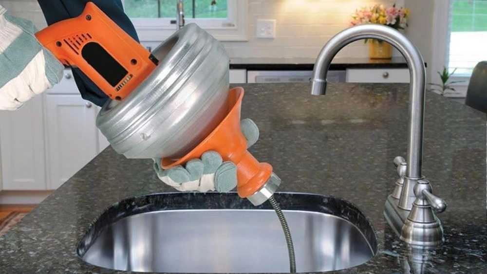خدمات تخلیه چاه و فنر زنی تخصصی در رشت