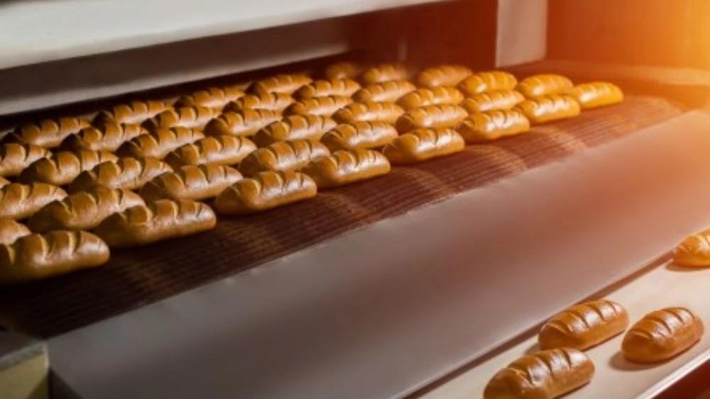 Buying an industrial bread baking machine with excellent quality