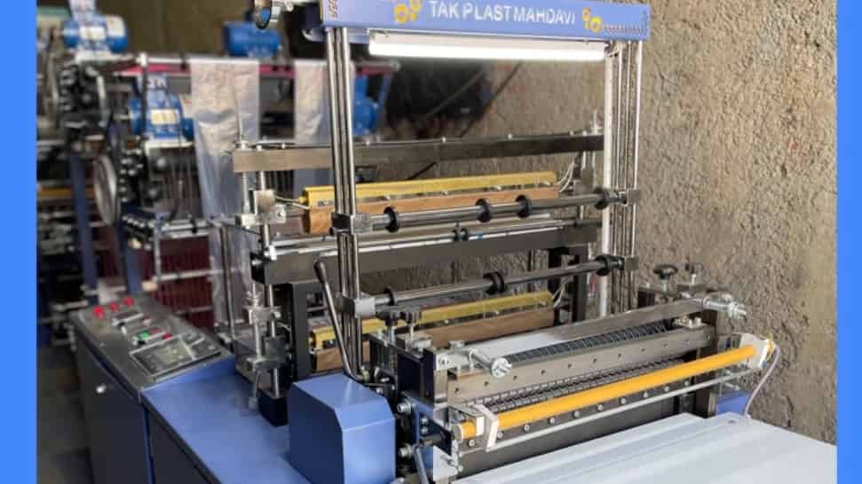 Tahran'da dikiş ve kesme makineleri satışı