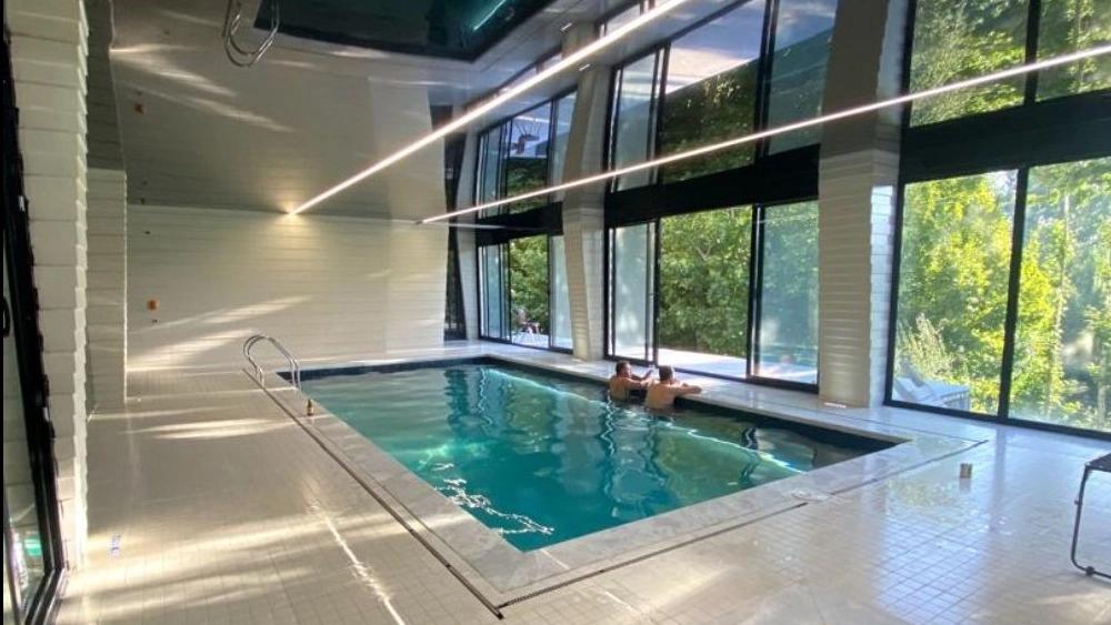 Royal Granite ، المتصدر في إنتاج السيراميك في إيران