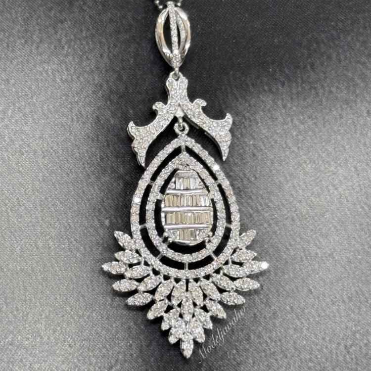 neck pendant