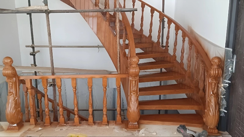 How can round and suspended stairs enhance the beauty of interior decoration? How can round and suspended stairs enhance the beauty of interior decoration?