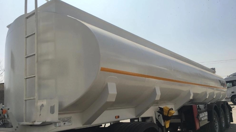 Construction of bitumen and hot oil mixer for Rangebar land and air tankers in Mashhad