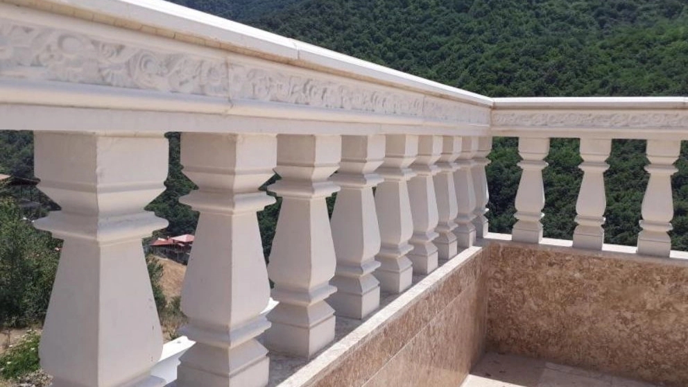 Advantages of using a stone fence