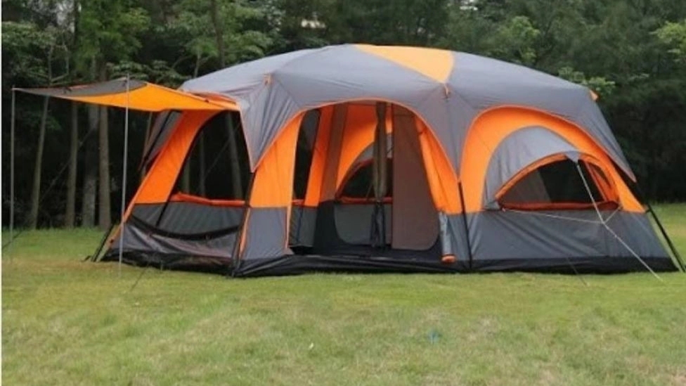 Types of use of tarpaulin tents