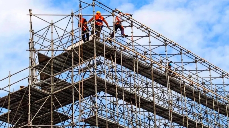 Aflaq metal scaffolding in Shiraz