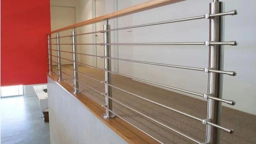 What is the best steel fence brand?