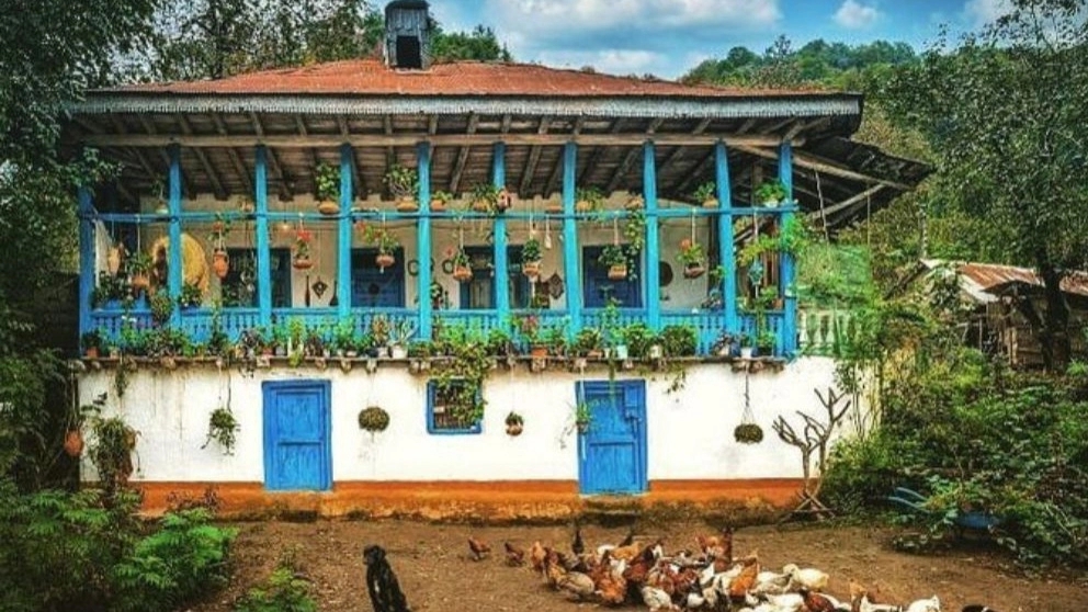 TT Bom ecotourism residence in Siahkol, Gilan