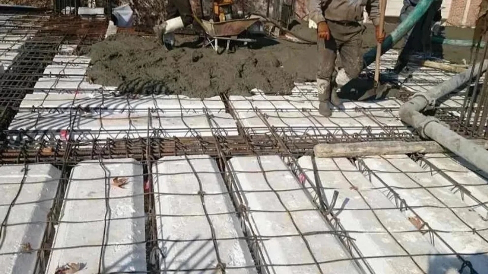 Project 04 concrete spreader is successful