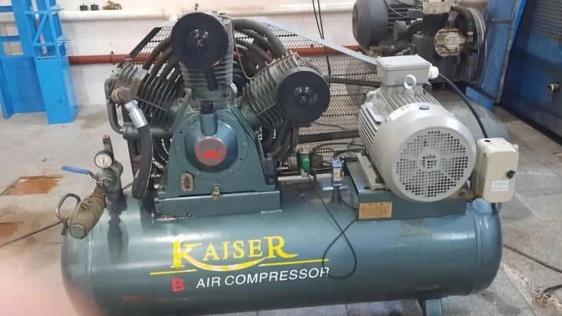 Rauf Kompressor, electrical and mechanical services of screw and piston compressors in Tehran