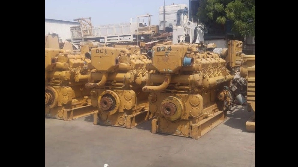 Buying and selling all types of engines for road construction and light vehicles as an intermediary in Dubai and the UAE