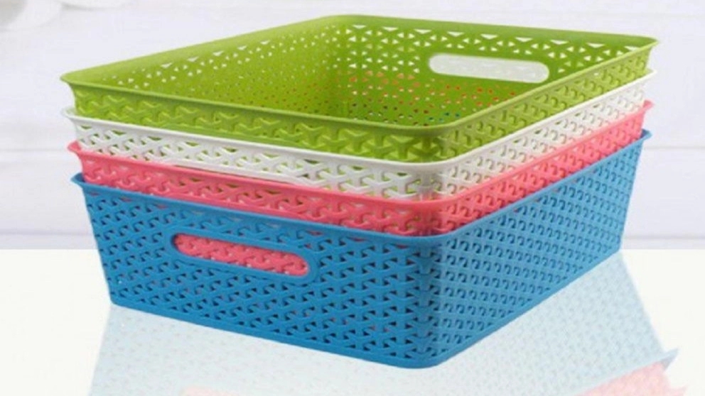 Plastic oysters, production and sale of fruit baskets in East Azerbaijan