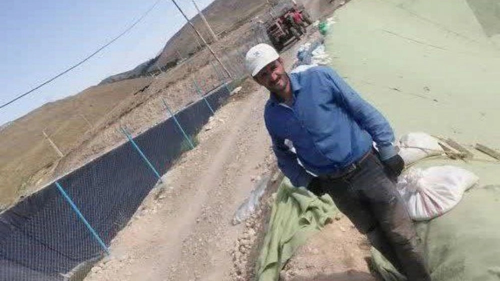 Construction of a 1600 meter swimming pool