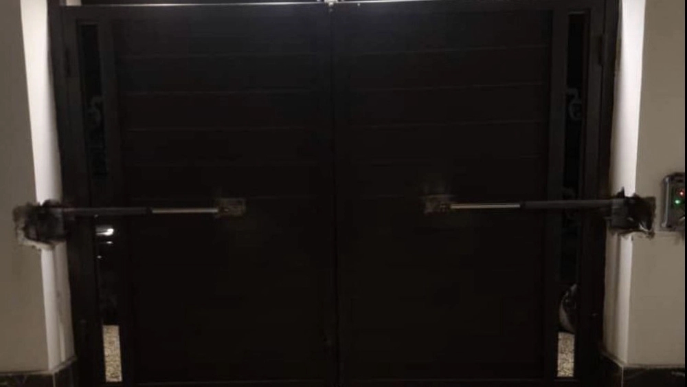 نصب درب کرکره ای و جک پارکینگ شایان سیستم در کرج