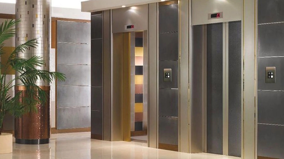 Elevator installation in Qom