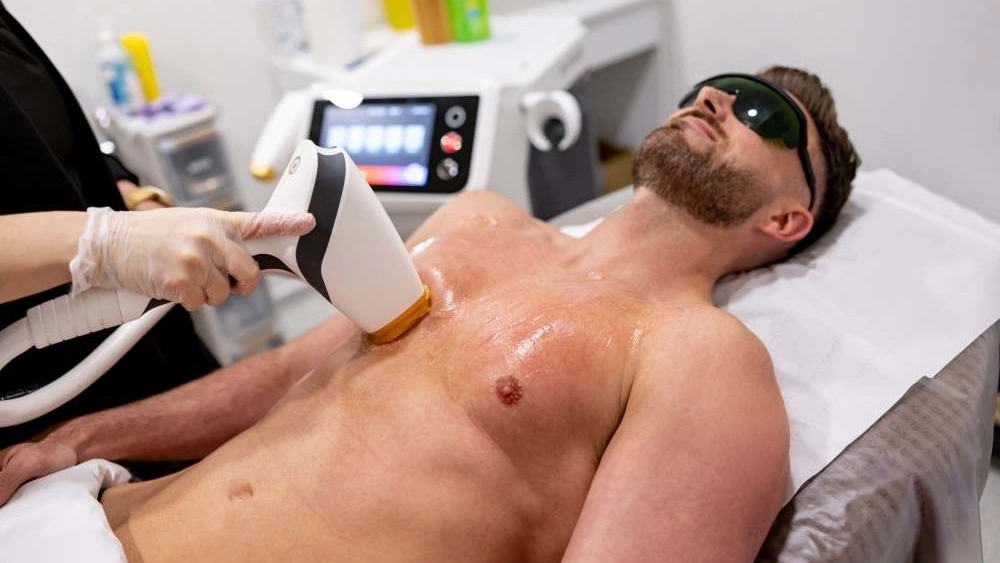 Hajipur laser center, laser and facial for men in Mashhad