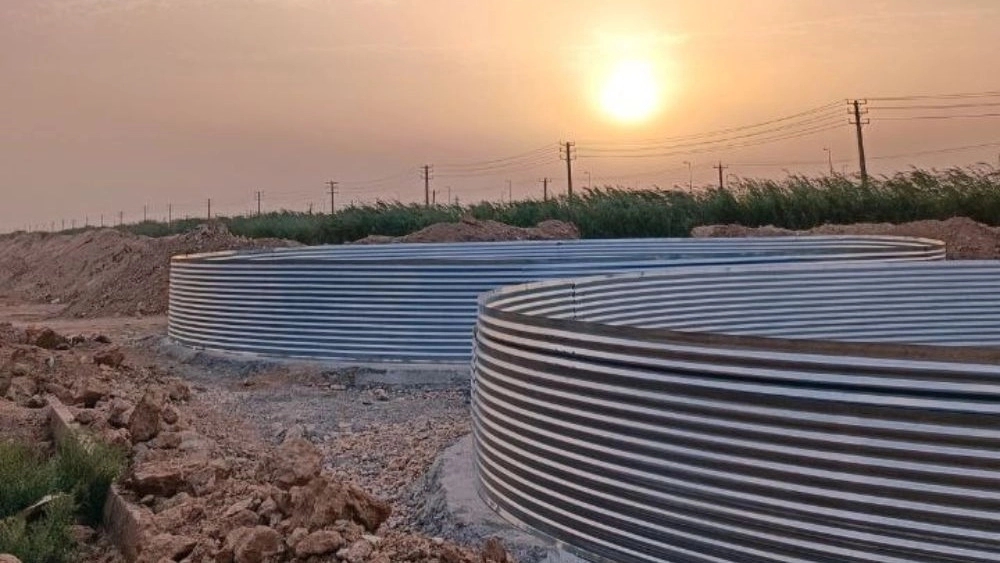 Inexpensive fish breeding pond