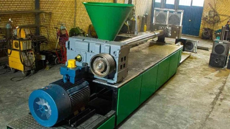 Production of machines for recycling industries in Mashhad