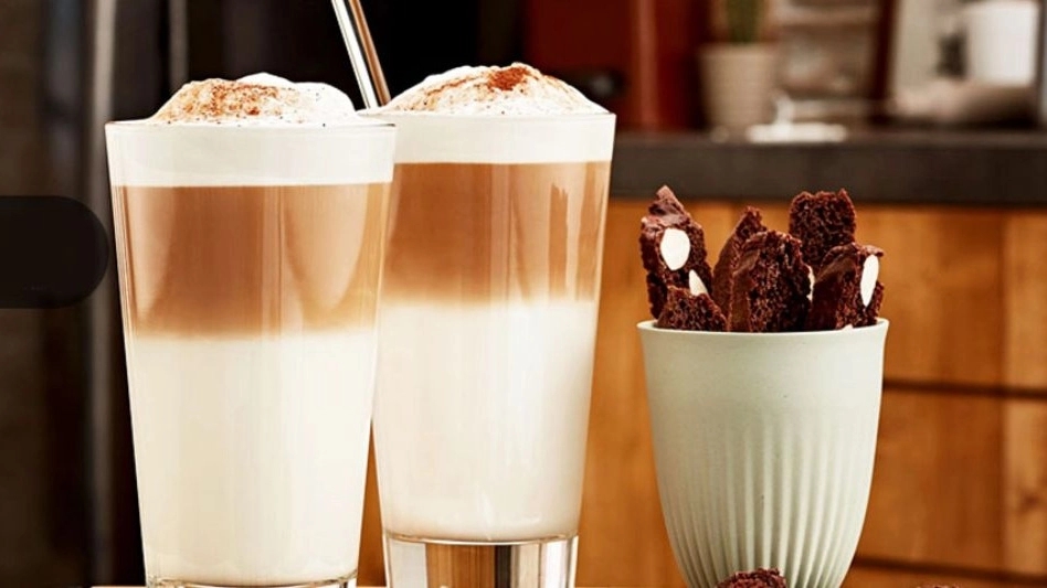 All kinds of cold drinks