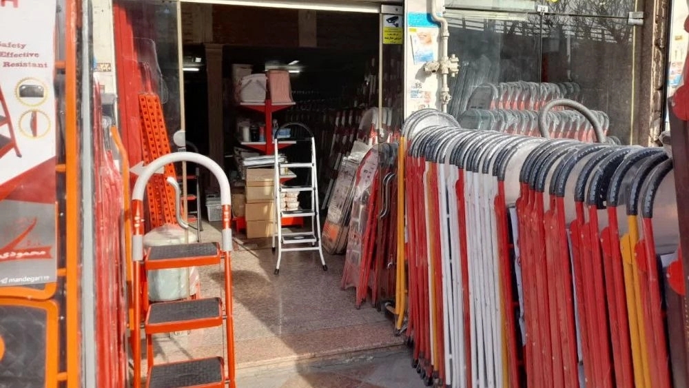 The world of new ladder, sales and distribution of industrial and home ladder in Tehran