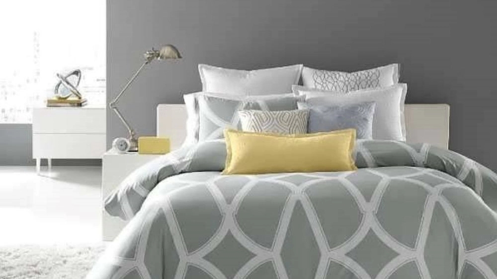 Buy standard sleeping goods at a reasonable price from Aria Leaf