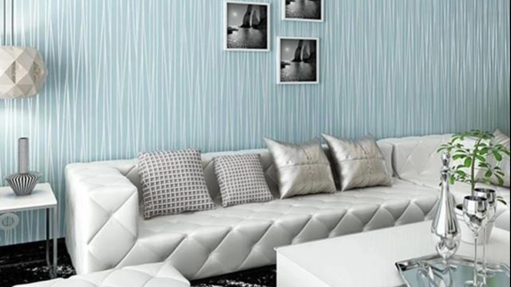 How can interior decoration using wallpaper change your home?