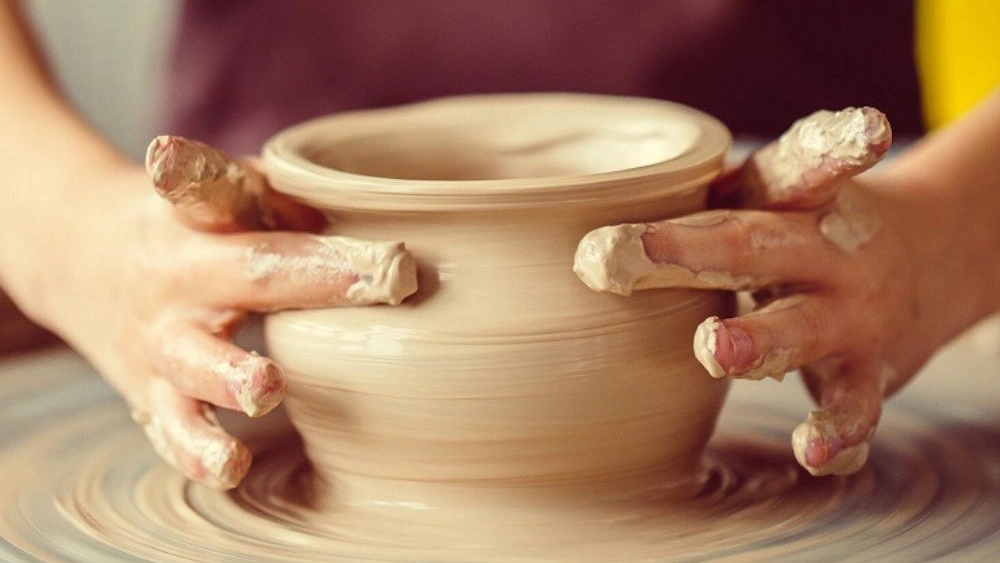 Sebu Pottery Workshop, Production and Sale of Ceramic and Pottery Sculpture in Lahijan