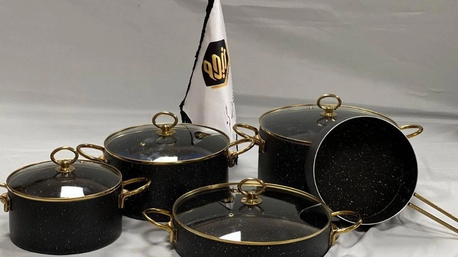 Zarmamazan Sazan Sazan Gostar Company, Manufacturer of Teflon Containers in Hamadan