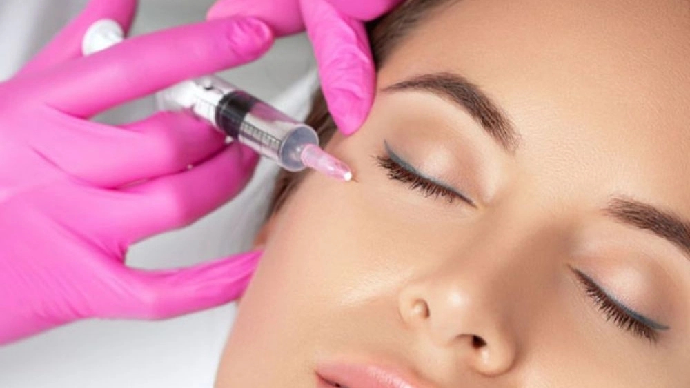 Dr. Amirhossein Mohammadi's office, Botox gel and filler services in Kermanshah